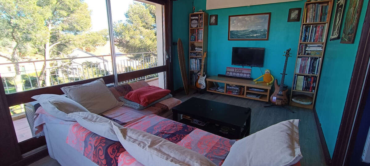 Appartement à SAINT-MANDRIER-SUR-MER