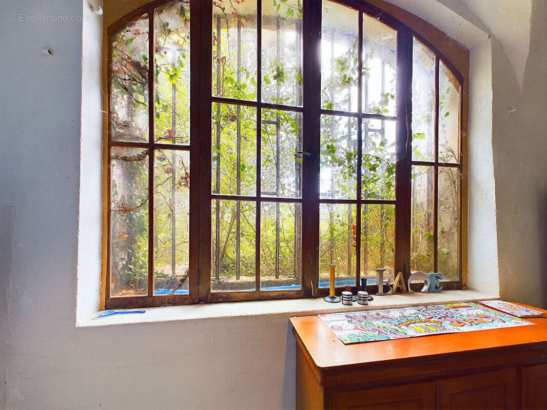 Maison à VILLENEUVE-DE-BERG