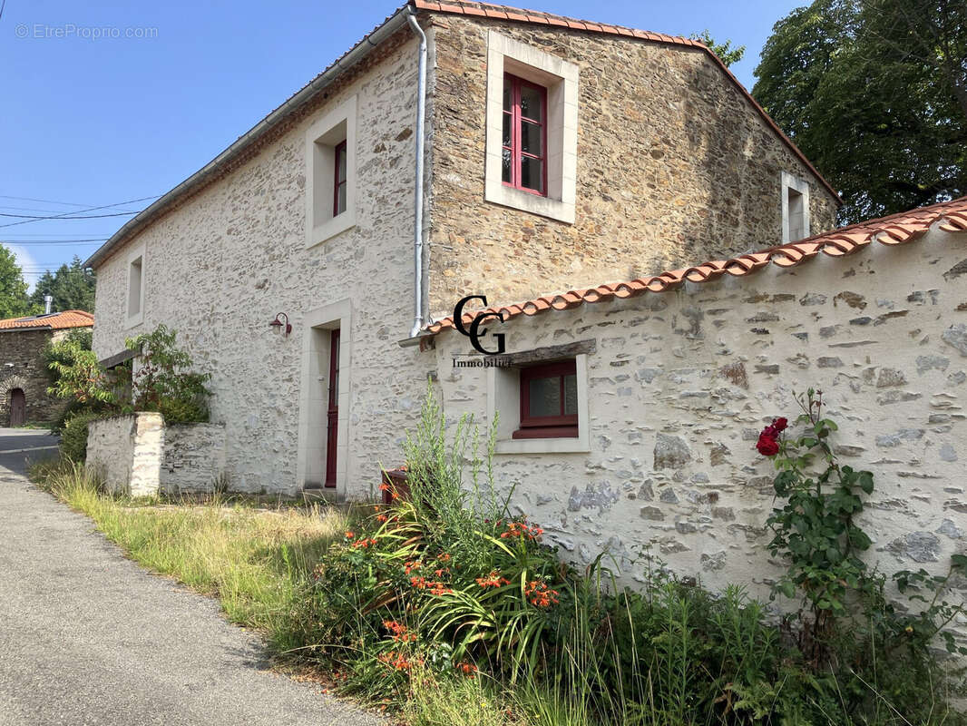 Maison à VERTOU