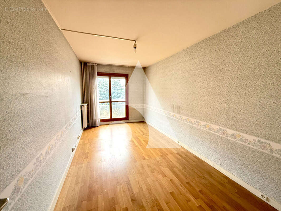 Appartement à NOGENT-SUR-MARNE