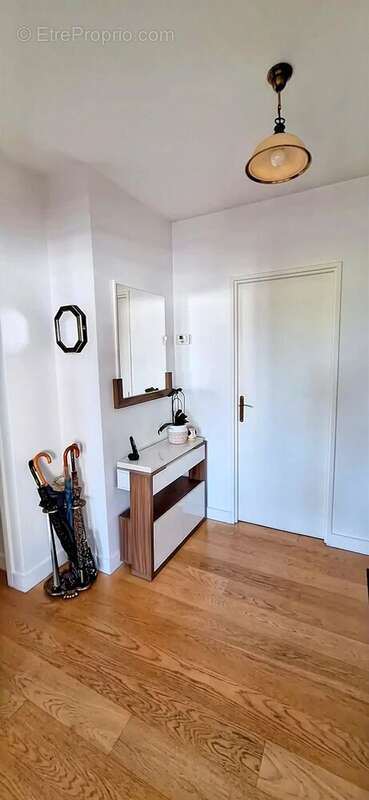 Appartement - 111 m² - 5pièces - Le Pecq - photo 9
