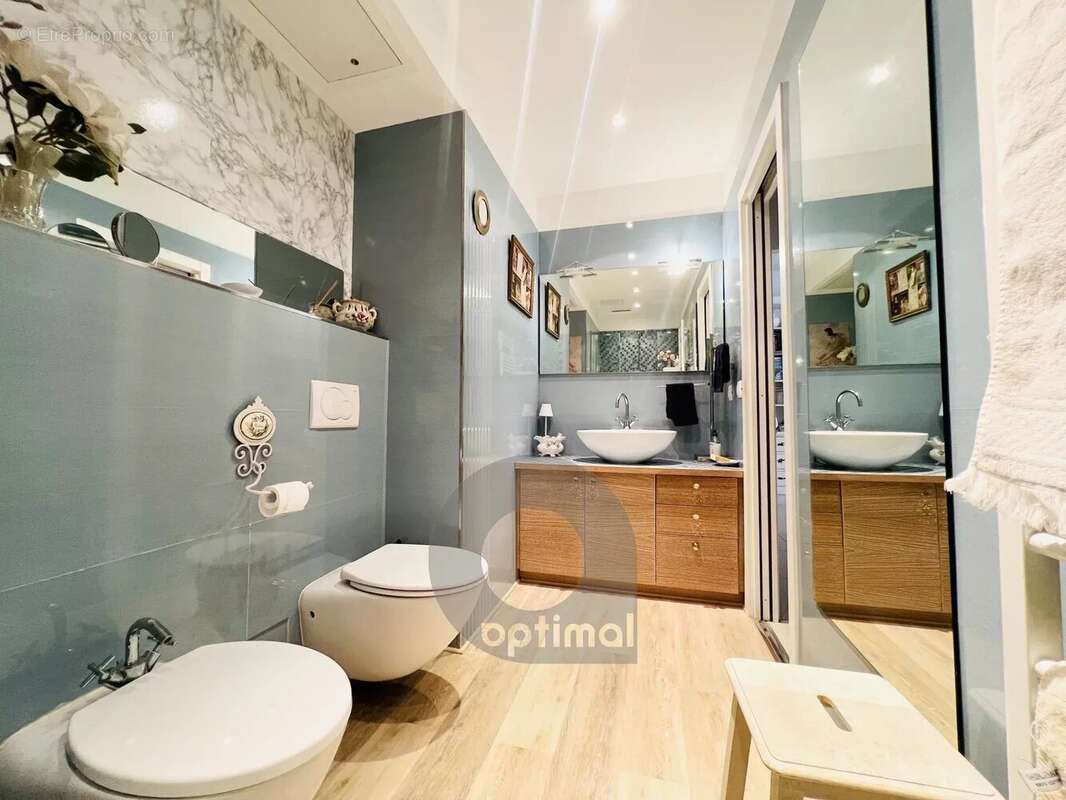 Appartement à MENTON