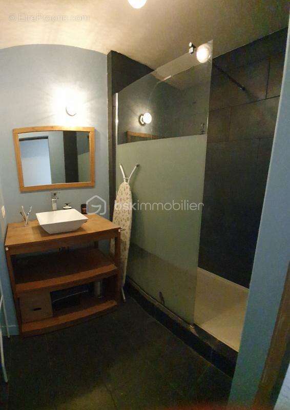 Appartement à TORCY