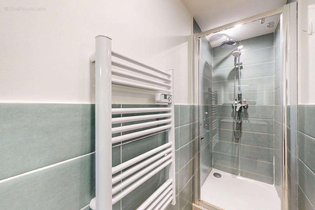 Appartement à MANDELIEU-LA-NAPOULE