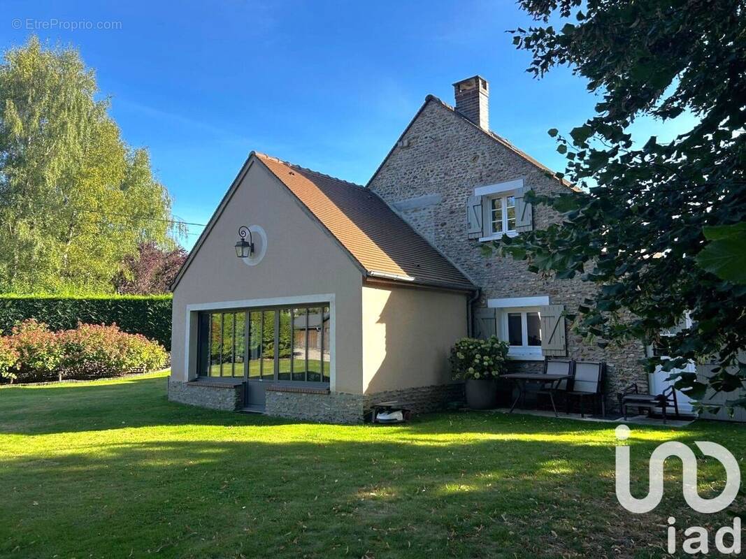 Photo 1 - Maison à GROSROUVRE