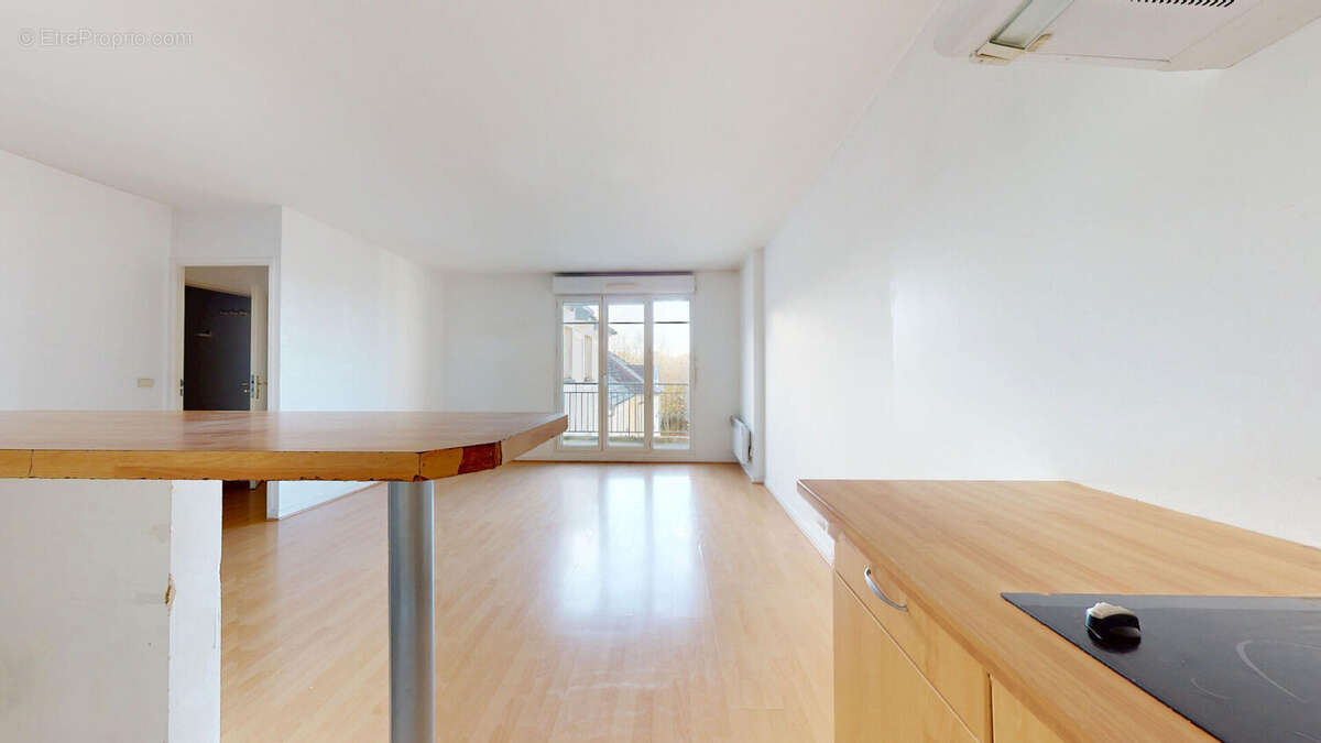 Appartement à BUSSY-SAINT-GEORGES