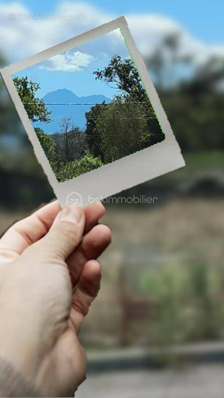 Terrain à TRIE-SUR-BAISE