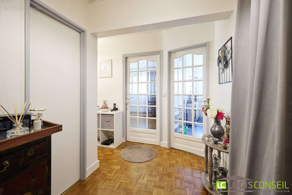 Appartement à CHATENAY-MALABRY