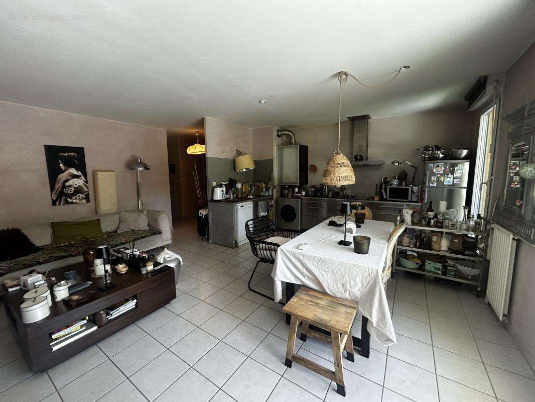 Appartement à MARSEILLE-13E
