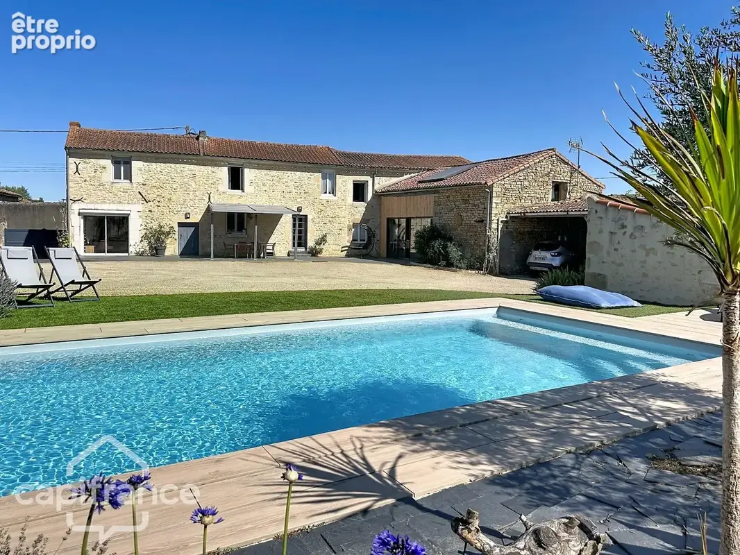 Maison à SAINTE-VERGE