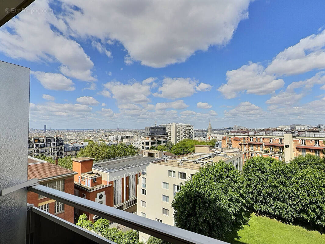 Appartement à PARIS-20E