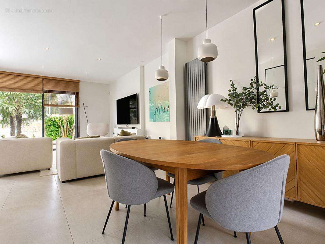 Vente Maison 170m2 BORDEAUX (33800) - photo 5