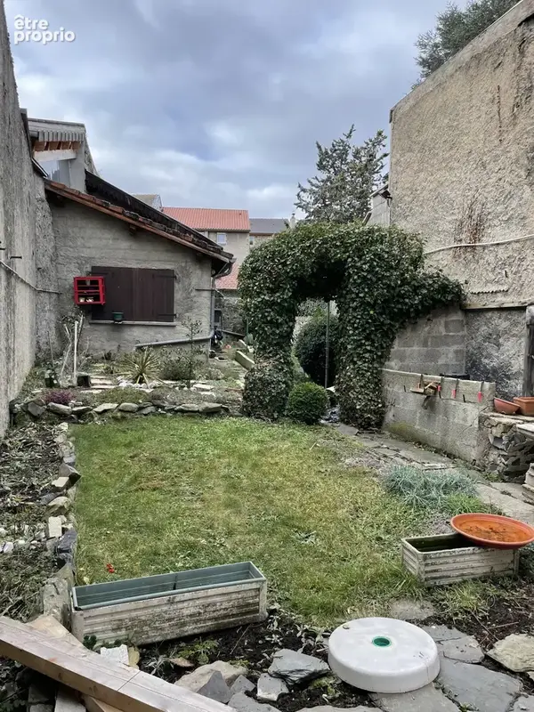 Murs commerciaux avec logement - photo 22