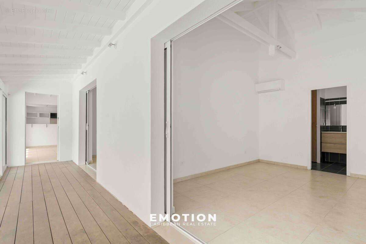 EXCLUSIVITE - Villa T4 vue mer + Studio aux Jardins de la Baie Orientale - photo 19