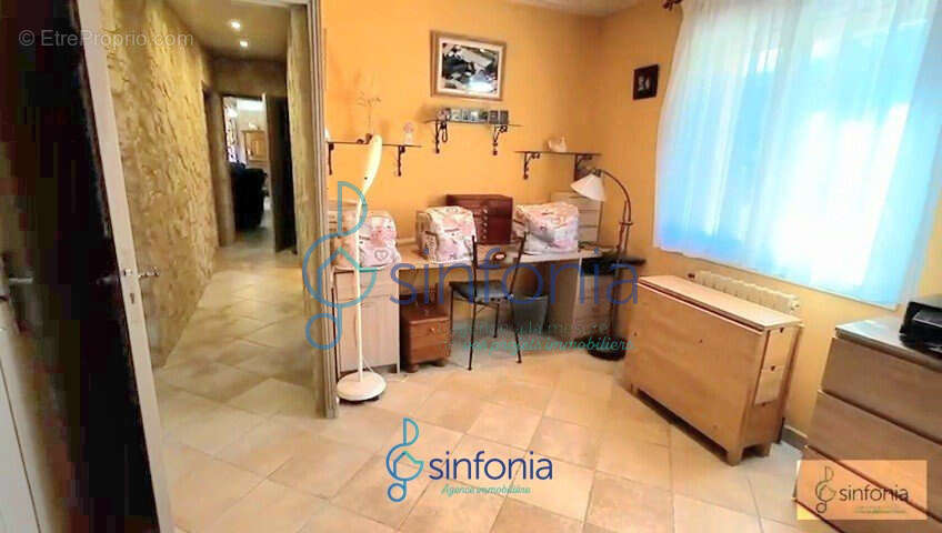 Maison à SERVIERS-ET-LABAUME