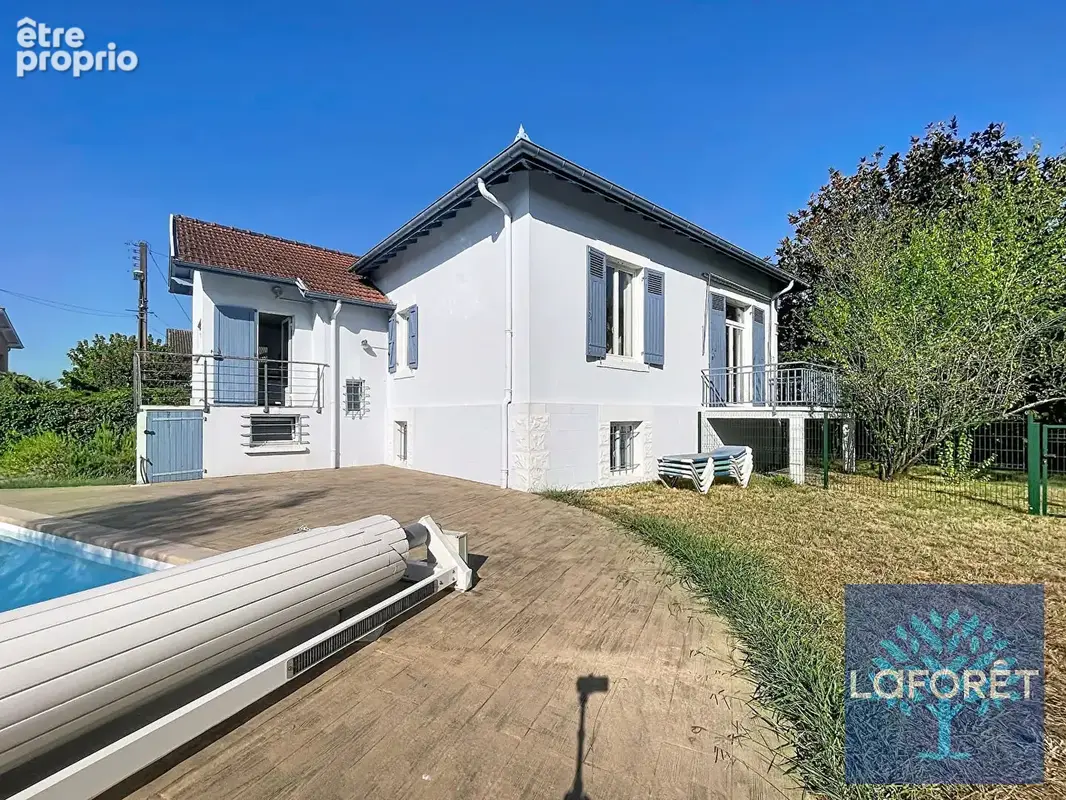 Maison de caractère des années 1920  -190 m² - 5 chambres - piscine - photo 7