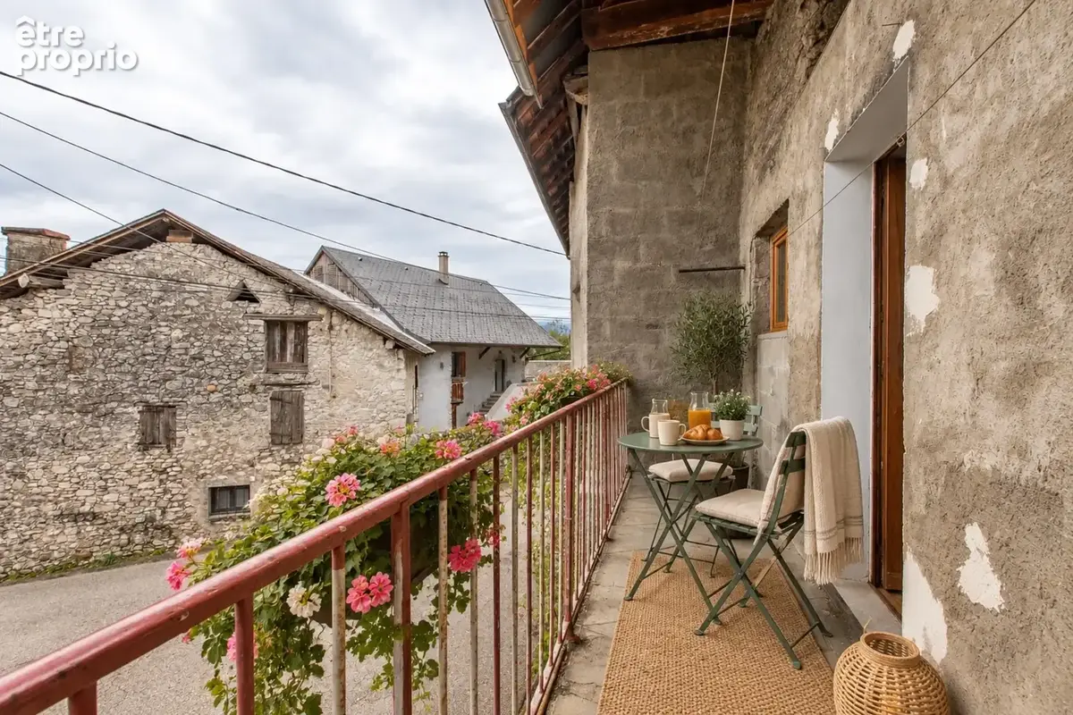 Cruet – Maison 62 m² avec atelier, jardin et combles aménageables - photo 34