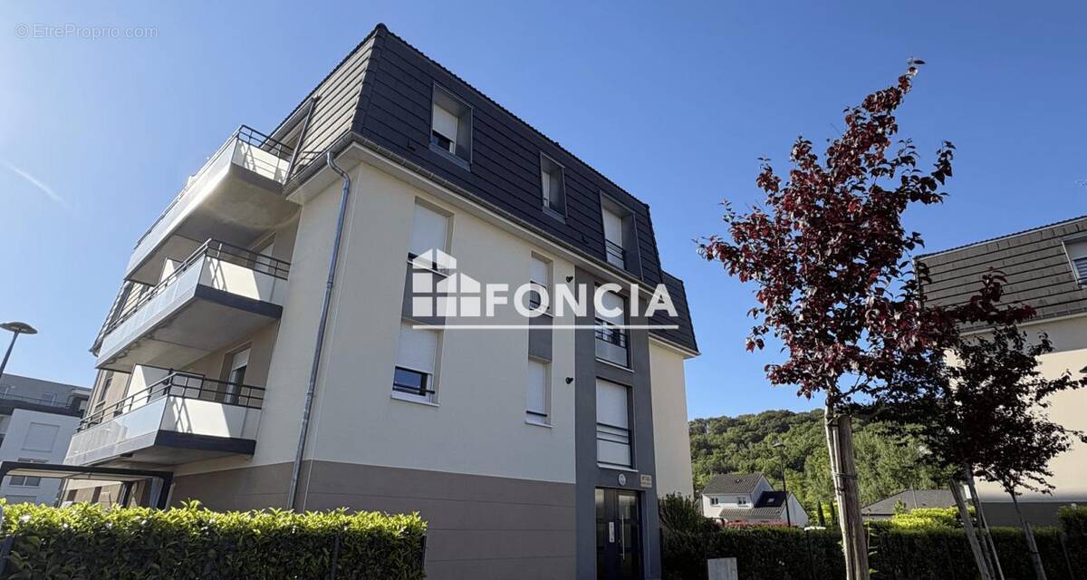 Appartement à AMNEVILLE