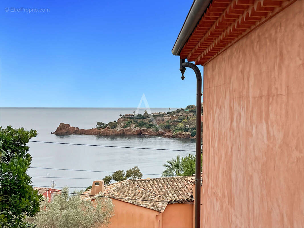 Maison à THEOULE-SUR-MER