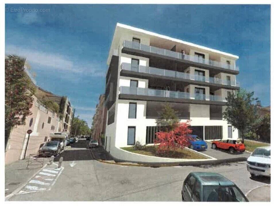 Appartement à FREJUS