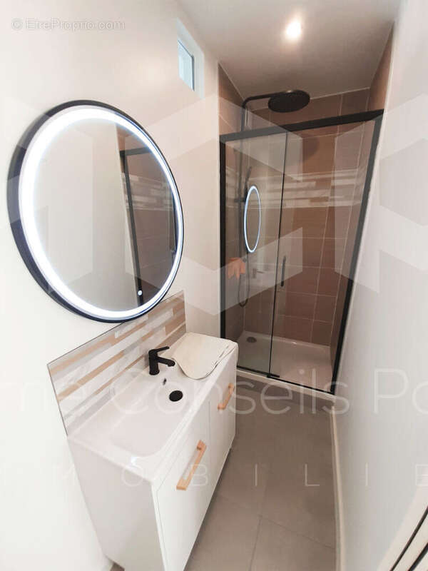 Appartement à MONTROUGE