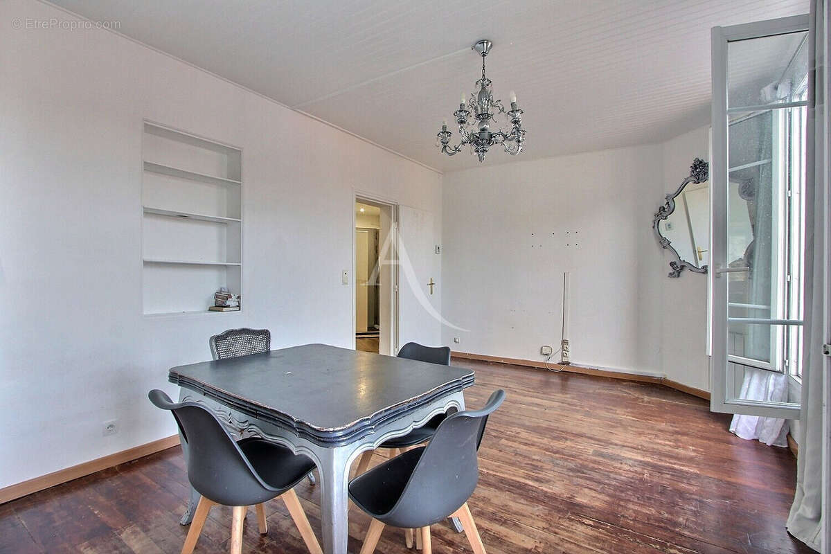 Appartement à ASNIERES-SUR-SEINE
