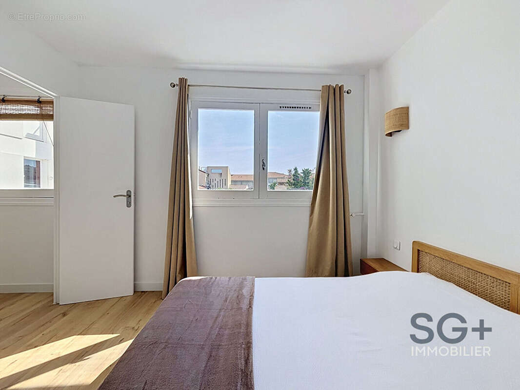 Appartement à MARSEILLE-8E
