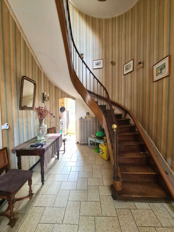 Maison à LA CHAPELLE-HEULIN