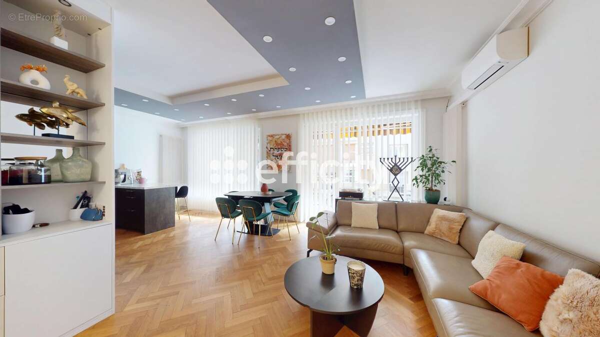 Appartement à LYON-6E