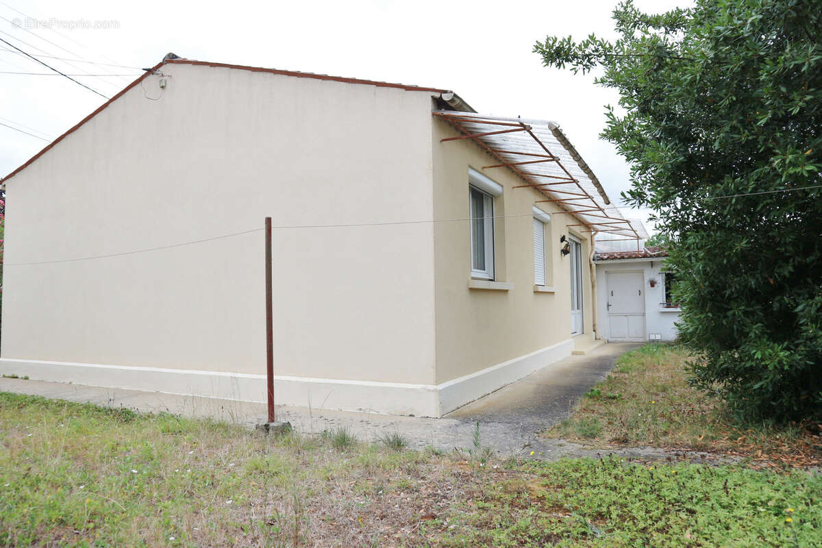 Saintes maison de plain pieds - photo 2