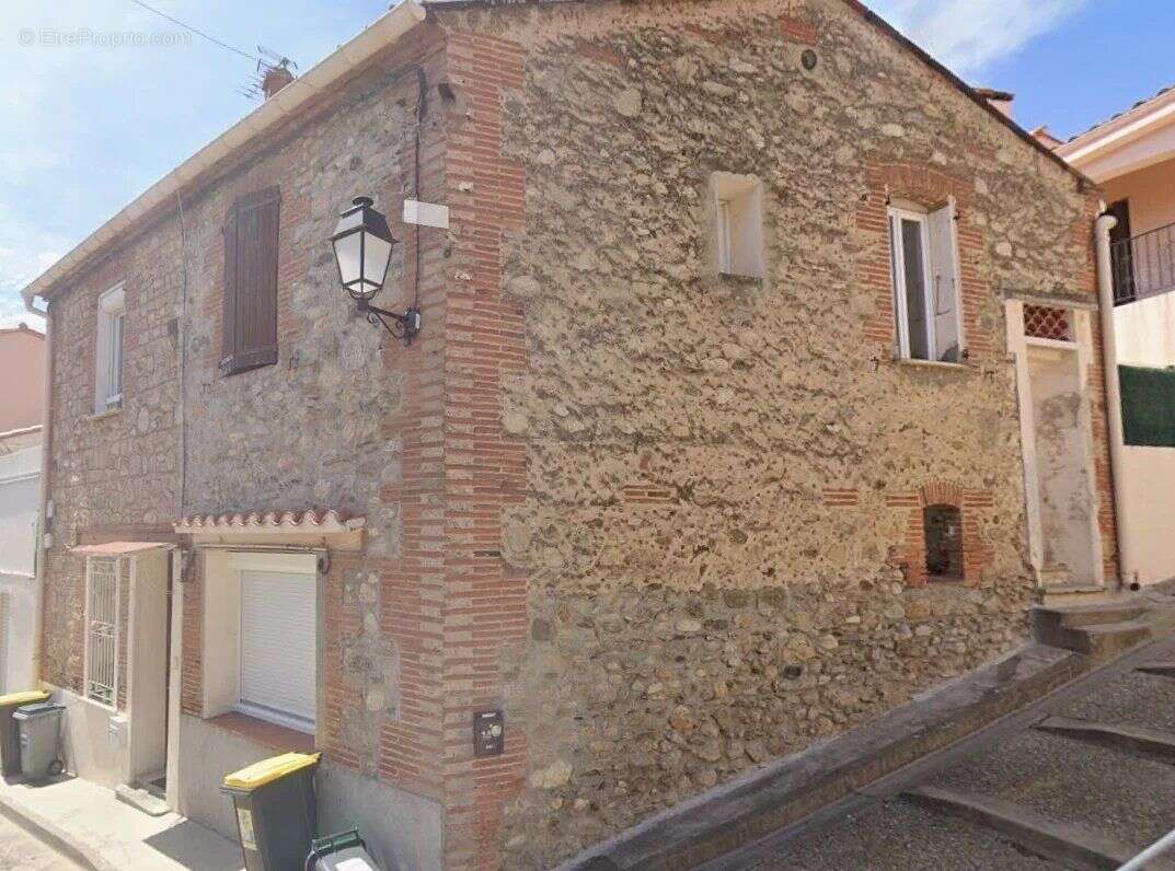 Appartement à VILLENEUVE-DE-LA-RAHO