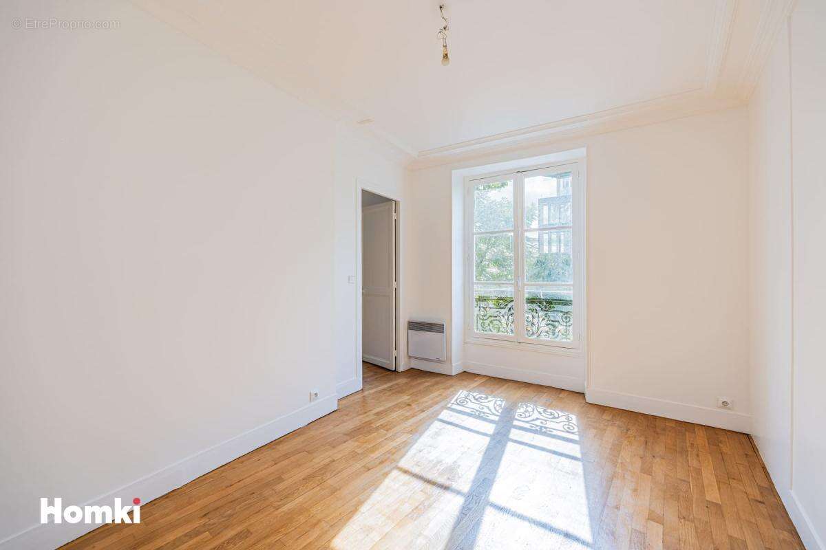 Appartement à PARIS-5E