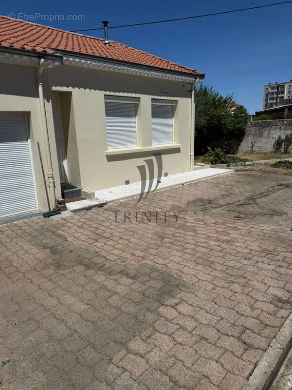 Maison lumineuse de plain-pied - photo 17