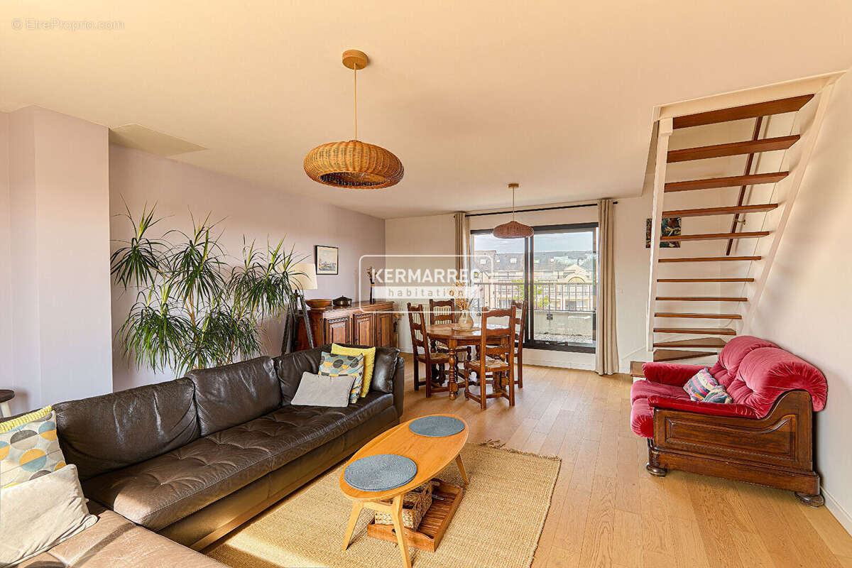 A vendre appartement t5 duplex 130 m² au sol  dernier étage  avec ascenseur residence cesson parc place sevigne - photo 8