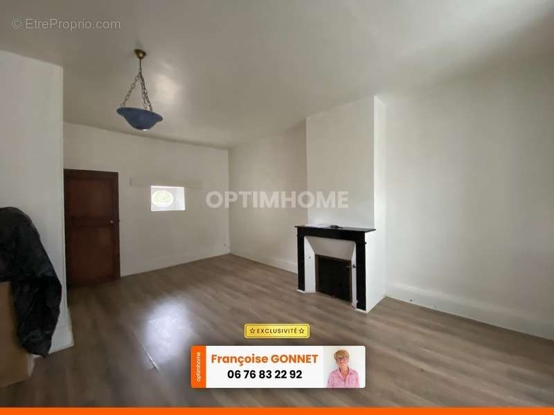 Maison à BRUERE-ALLICHAMPS