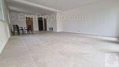 Appartement à ROINVILLE