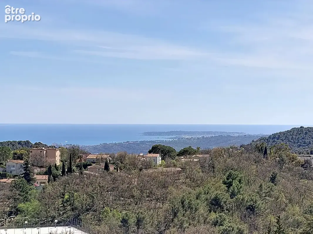 Maison à vendre à Vence avec vue mer  exceptionelle - photo 1