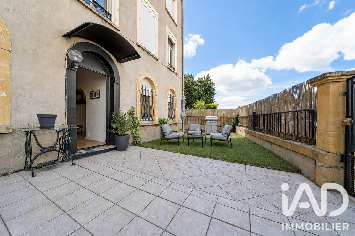 Photo 2 - Appartement à SAINT-JULIEN-LES-METZ