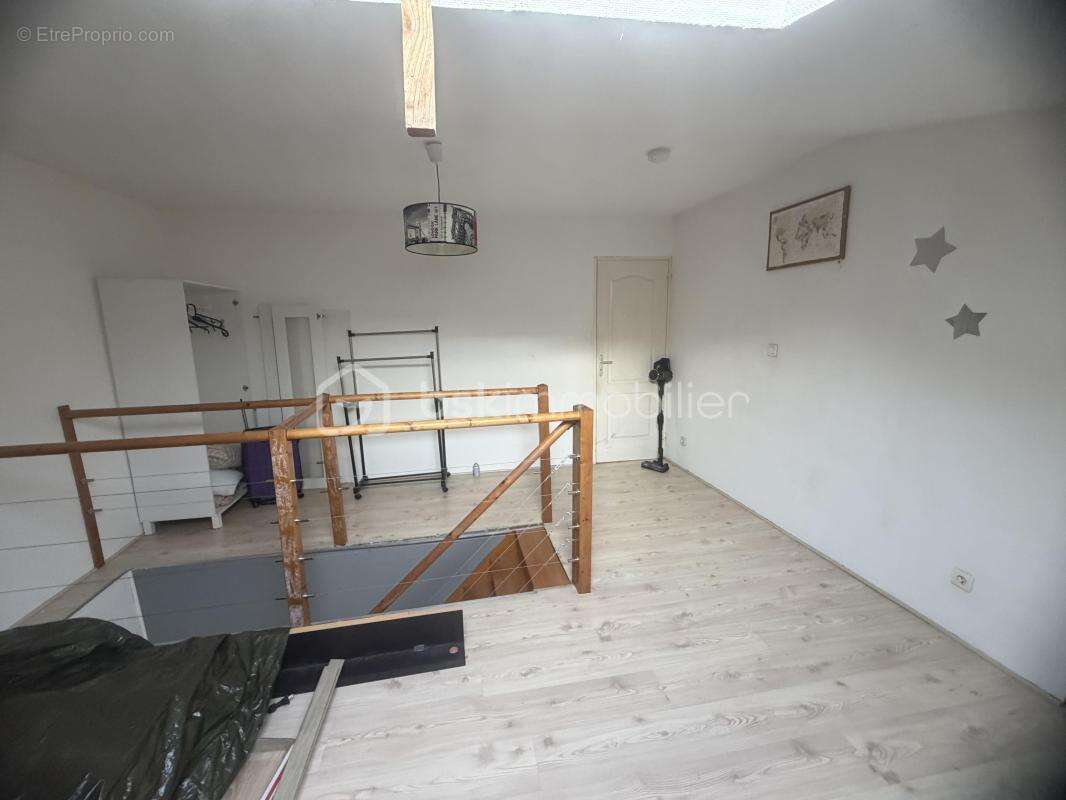 Jolie maison d'habitation dans endroit calme - photo 17