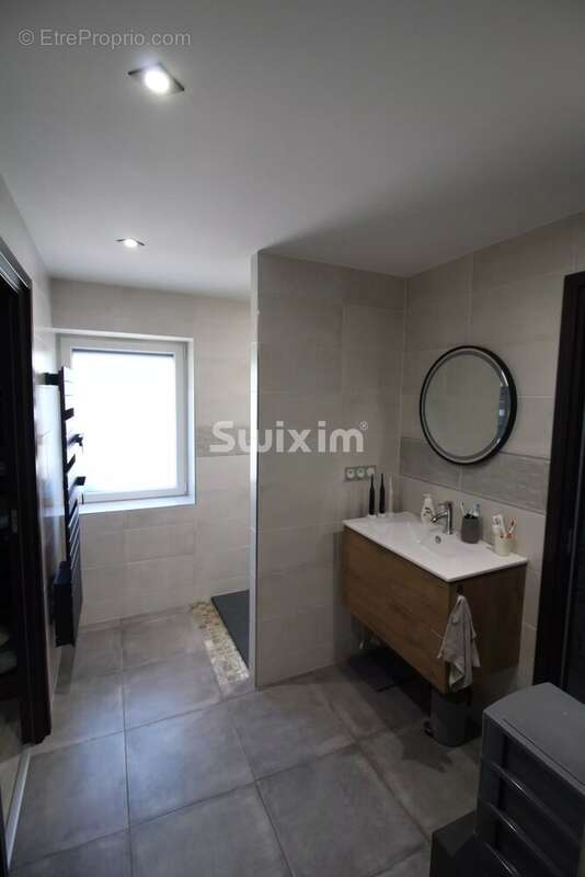 Maison 235 m² à Le Deschaux  - photo 6