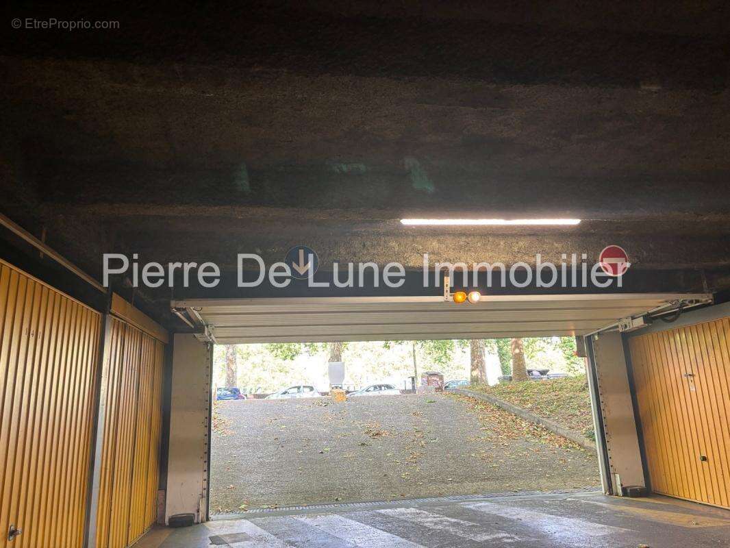 Box fermé sécurisé – Quai Gillet 4ième –sous-sol - photo 4