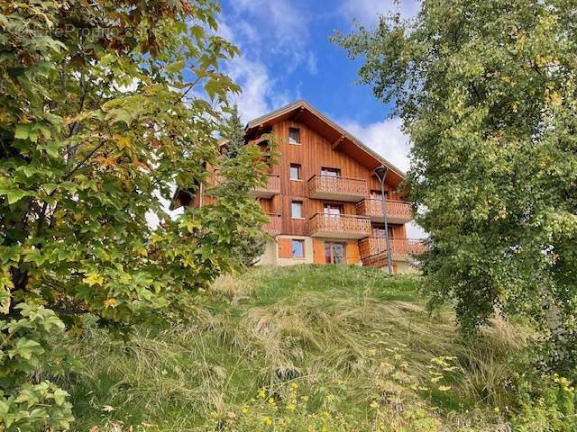 Appartement à LE CHATEL