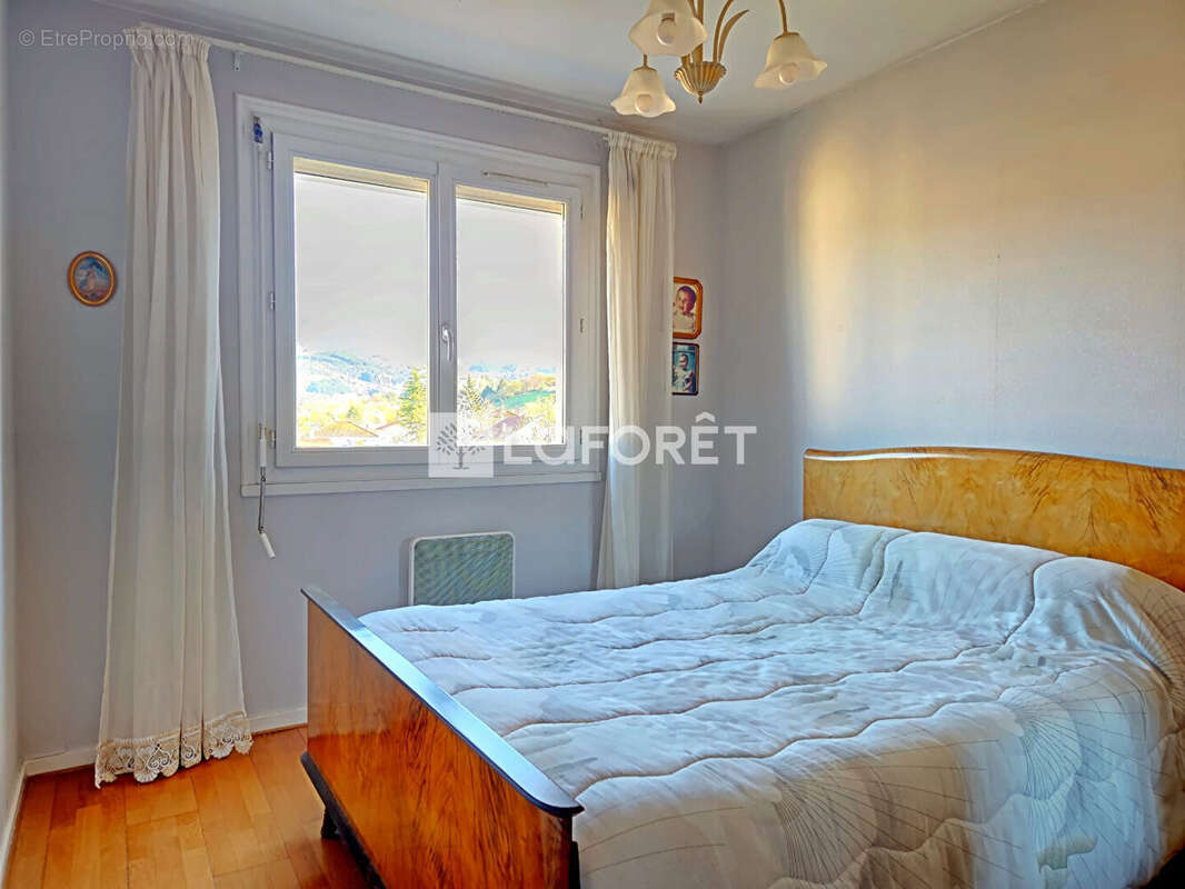 Appartement à FRAISSES