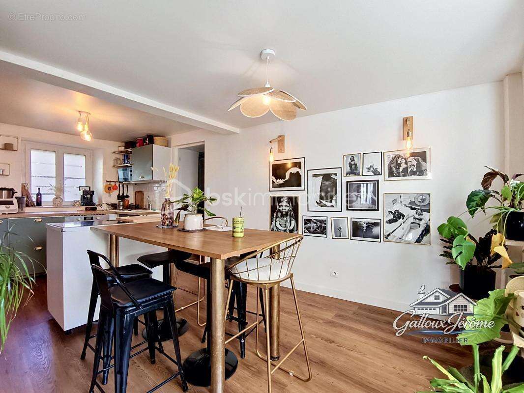 Appartement 4 pièces sur la commune de Compans - photo 2