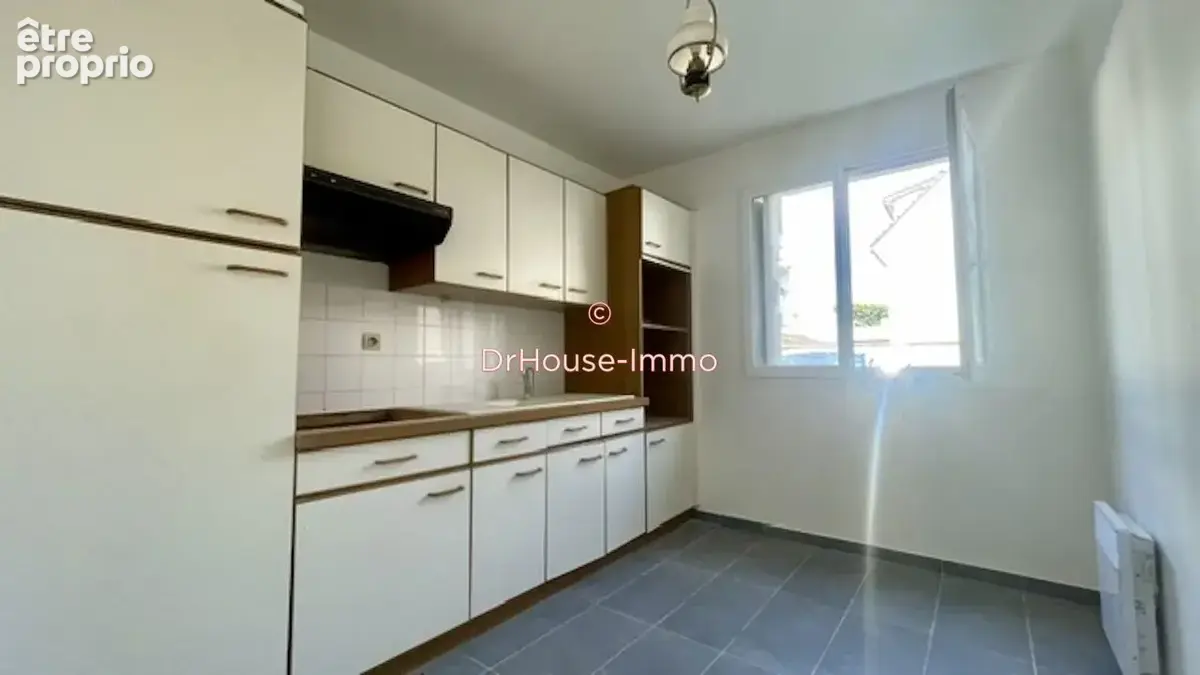 Appartement 2 pièces 48 m² à vendre à Livry-Gargan (93190) - photo 11
