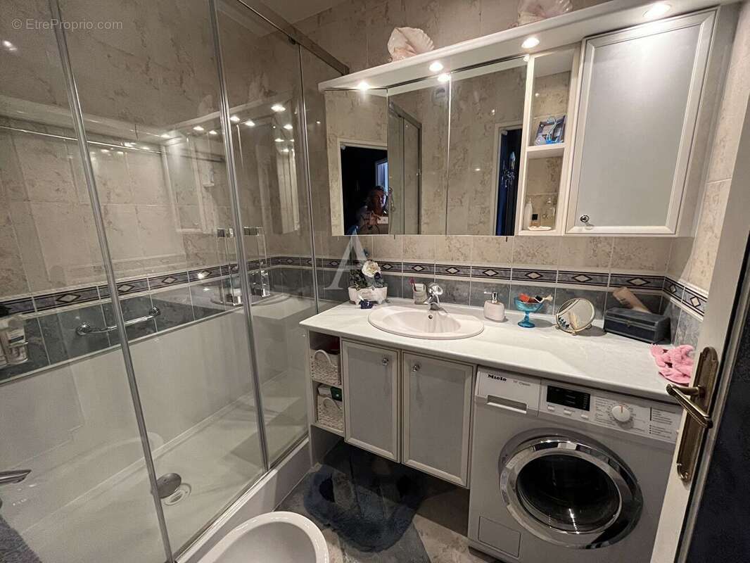 Appartement à PARIS-12E