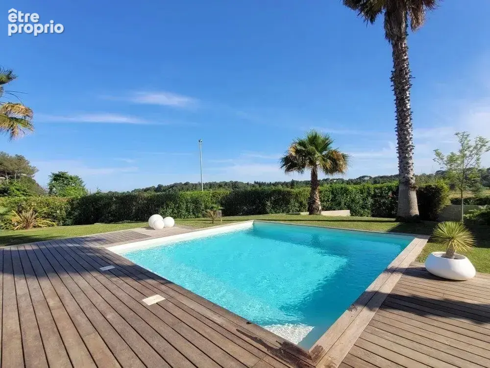 Maison 4 pièces 164 m² à vendre à Saint-Jean-De-Vedas (34430) - photo 2