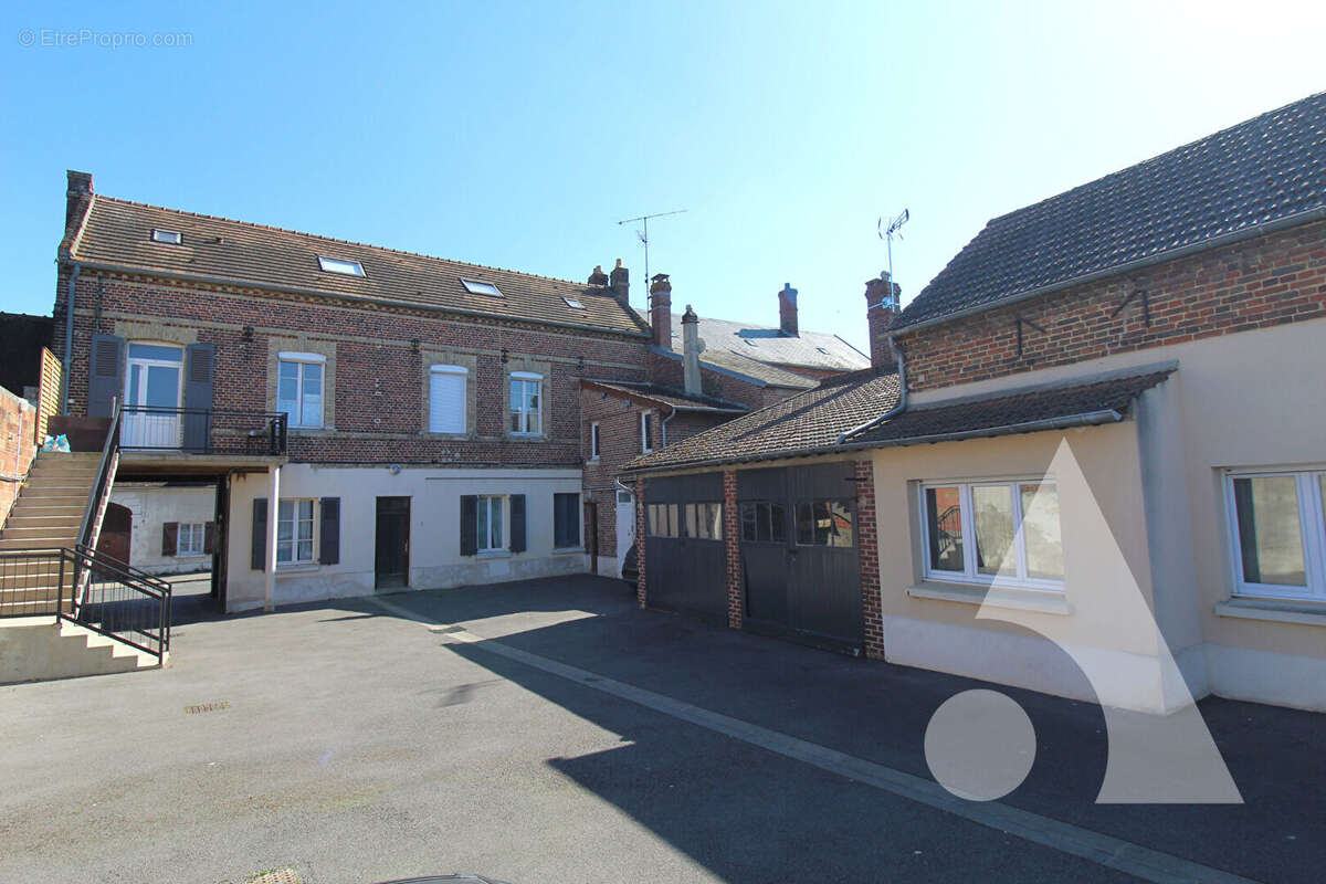 Appartement à LONGUEIL-SAINTE-MARIE