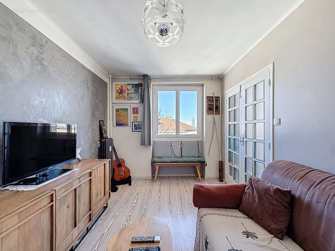 Appartement à LYON-7E