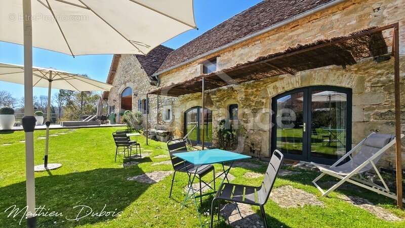 Élégance, rentabilité et art de vivre – Domaine touristique avec potentiel équestre aux portes de Padirac - photo 10
